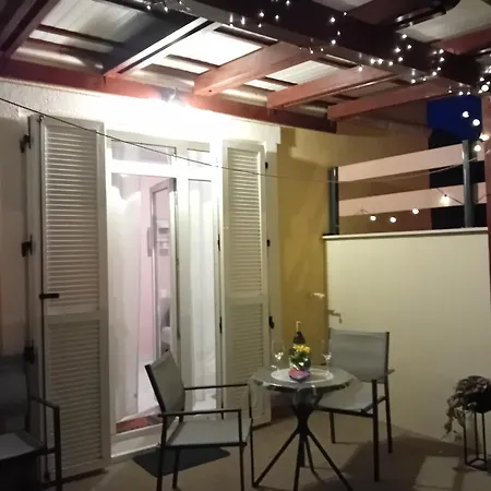 Apartment Miki Ideal For Couples Pula